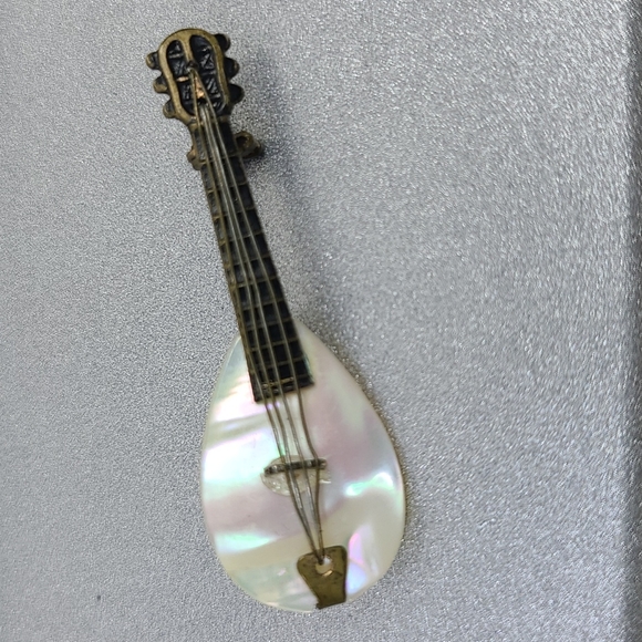 Vintage Jewelry - Tiny Vintage Silver & Mother of Pearl Guitar Pin Brooch Eclectic Unique Music